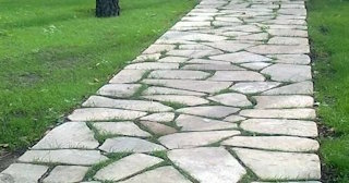 Профессиональная укладка камня на дорожки в Черемхове в октябре
