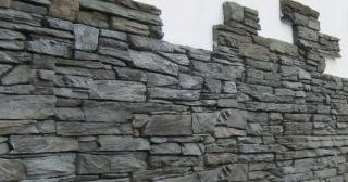 Облицовка цоколя плиткой в Черемхове в октябре