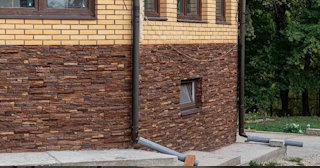 Наружная отделка фундамента в Черемхове от ТротуарнаяПлитка по цене от 938 руб.