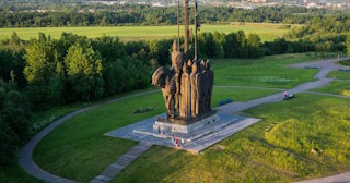 Благоустройство памятников в Черемхове от 938 руб. – компания ТротуарнаяПлитка